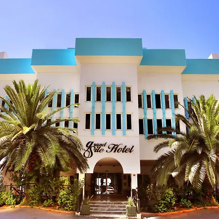 Grand Hotel 3*