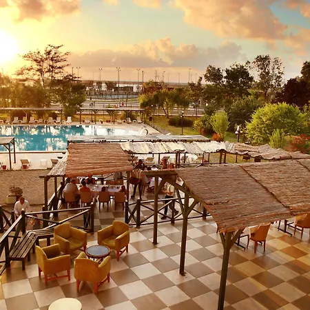 Hotel Grand 3*